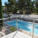 Le Petit Vue 70m2 Piscine Apartmán