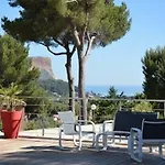 Le Petit Vue 70m2 Piscine