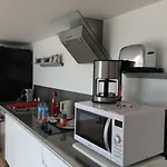 Le Petit Vue 70m2 Piscine Apartmán