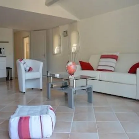 Le Petit Cassis Appart 70M2 Dans Villa Avec Acces Libre Piscine Vue Mer Et Falaise De Cassis Parking Prive Quartier Residentiel Tres Calme-Plage 5Mn En Voiture קסיס
