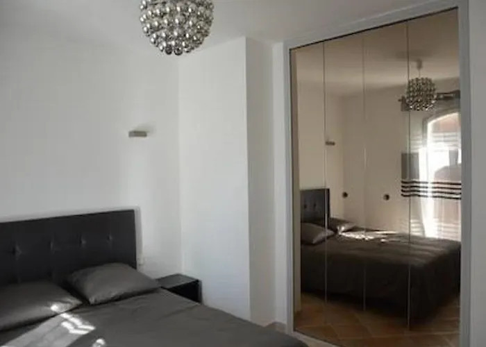 Le Petit Vue 70m2 Piscine * Cassis